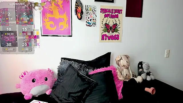 Snapshot of johnnyalx chatting on 10.08.25 johnnyalx online show from 10.08.25