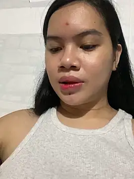 Hebefemme online show from 03.06.25