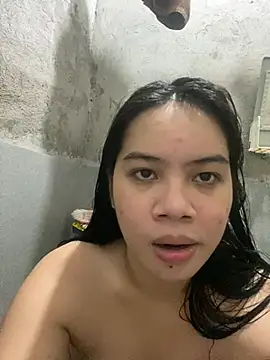 Hebefemme online show from 03.15.25