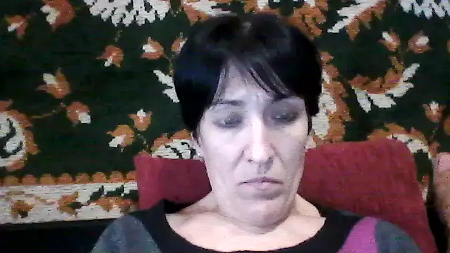 SunnyAmorre online show from 10.16.25