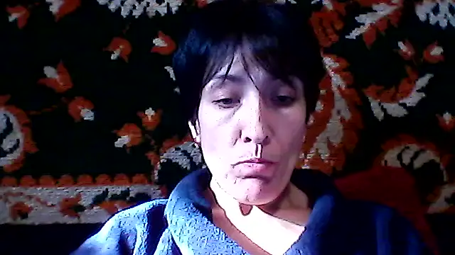 Snapshot of SunnyAmorre chatting on 10.30.25 SunnyAmorre online show from 10.30.25