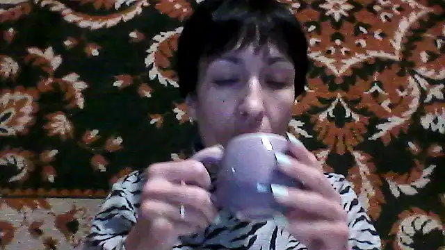 SunnyAmorre online show from 04.29.26