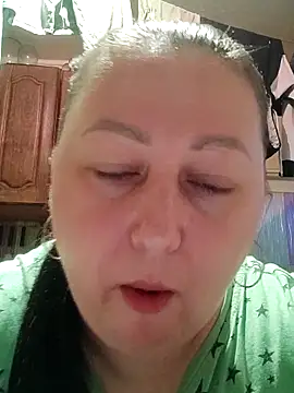 Snapshot of Rini333 chatting on 06.18.26 Rini333 online show from 06.18.26