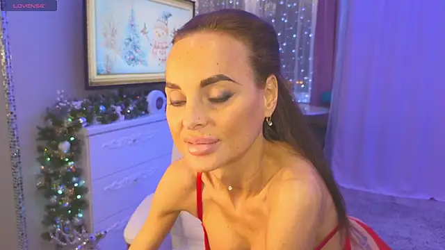 AlettaBlack online show from 12.25.24