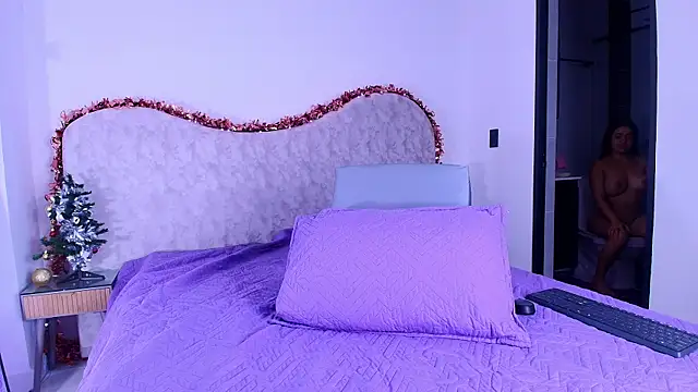 shelsyloreds online show from 12.17.25