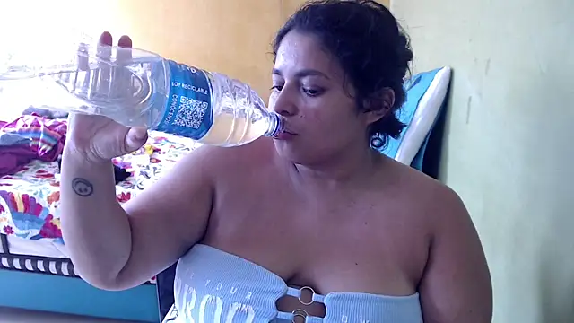 yulieth bbw online show from 02.25.26