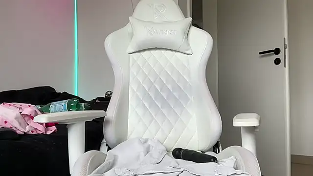 HannaXLove online show from 06.03.26