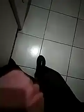 Snapshot of Yaramaz331 chatting on 03.22.25 Yaramaz331 online show from 03.22.25