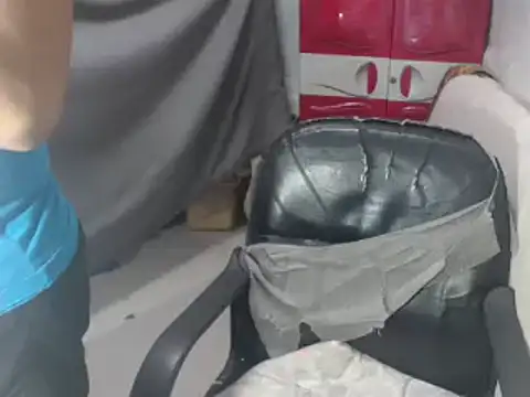 Snapshot of AsianNastyHOTCUM chatting on 09.17.25 AsianNastyHOTCUM online show from 09.17.25