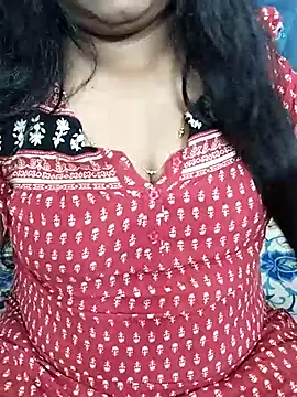 Snapshot of Your-mohana chatting on 02.05.25 Your-mohana online show from 02.05.25
