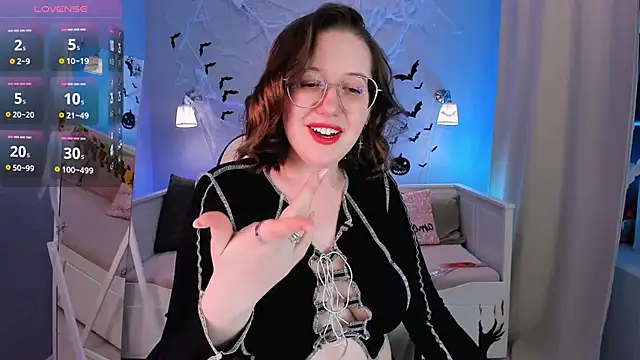 Charmy Gracy online show from 10.29.25