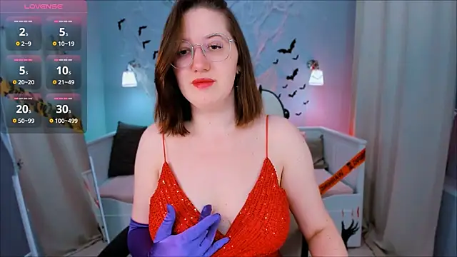 Charmy Gracy online show from 10.31.25