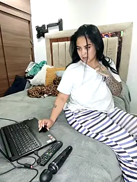 Snapshot of Pocahontas_d chatting on 03.25.26 Pocahontas d online show from 03.25.26