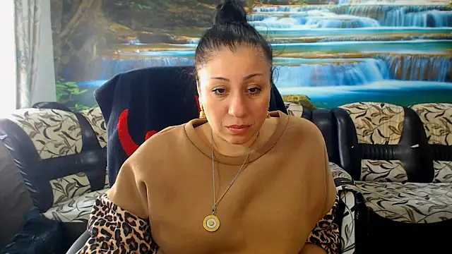 MoistMady online show from 03.18.26