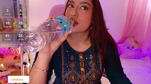 Snapshot of ashalisha chatting on 10.17.25 ashalisha online show from 10.17.25