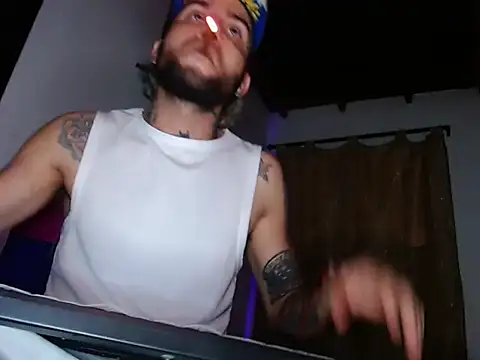 Snapshot of Christian_Stiven1 chatting on 01.25.25 Christian Stiven1 online show from 01.25.25