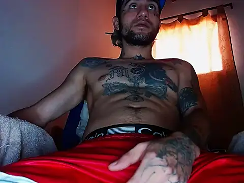 Snapshot of Christian_Stiven1 chatting on 02.10.25 Christian Stiven1 online show from 02.10.25