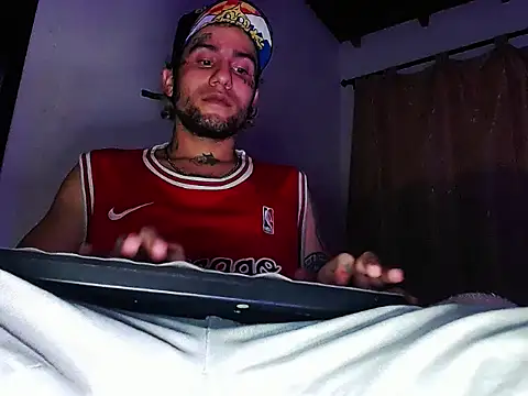 Snapshot of Christian_Stiven1 chatting on 02.27.25 Christian Stiven1 online show from 02.27.25