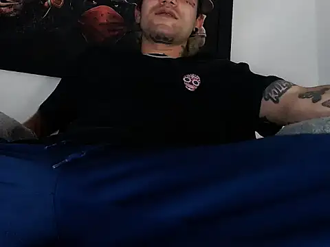 Snapshot of Christian_Stiven1 chatting on 03.17.25 Christian Stiven1 online show from 03.17.25