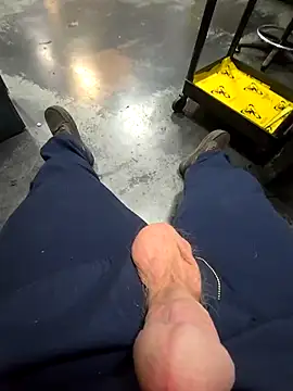 Snapshot of WhiteMeat069 chatting on 03.18.25 WhiteMeat069 online show from 03.18.25