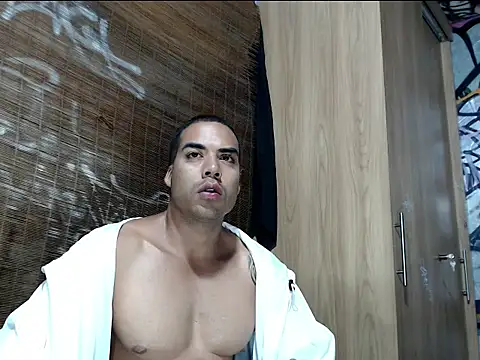 Justin Frank online show from 11.14.25