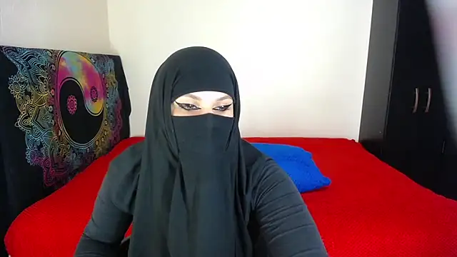 evelyn  salah online show from 04.29.26