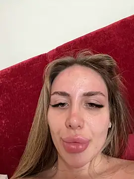 AshleySinn online show from 02.25.25