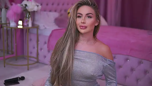 AshleySinn online show from 03.19.25