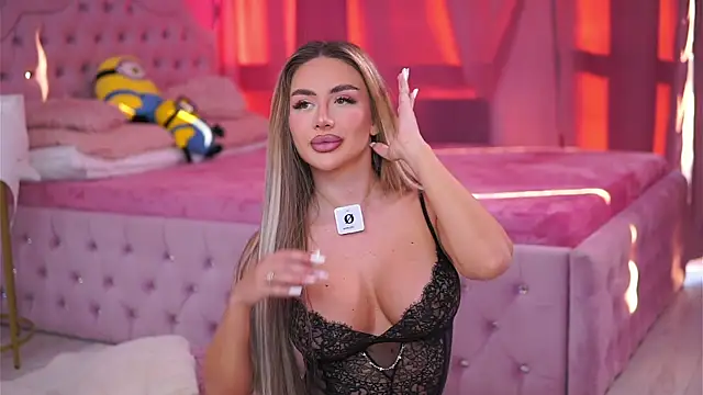 AshleySinn online show from 10.20.25