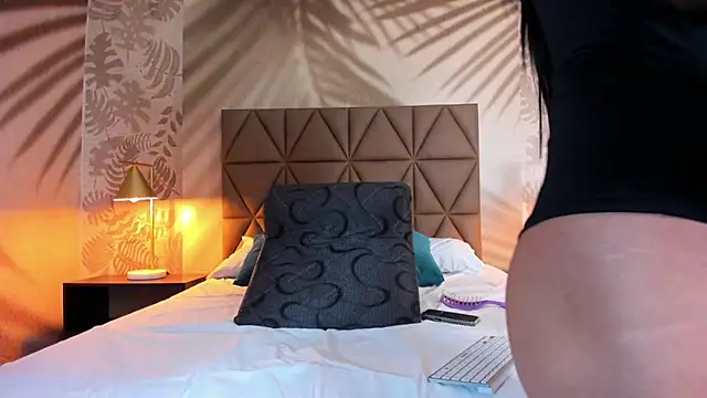 Scarleett 22 online show from 11.11.25