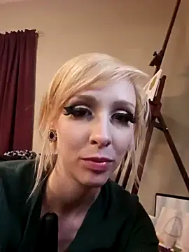 AmethystFoxx online show from 02.03.25