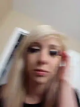 AmethystFoxx online show from 09.09.25