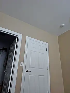 AmethystFoxx online show from 10.17.25