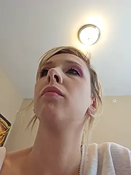 AmethystFoxx online show from 06.07.26
