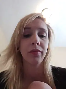 AmethystFoxx online show from 06.08.26