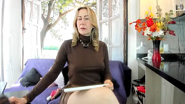 ashleymilf 1 online show from 06.12.26