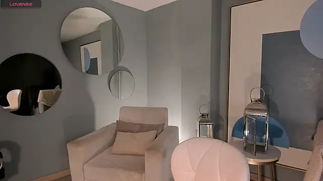 NaomiSainz online show from 09.10.25