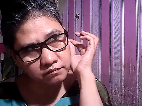 sweetsosie18 online show from 11.26.25