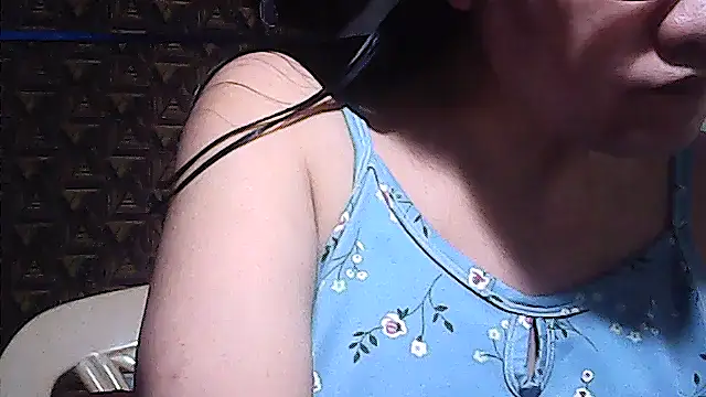 sweetsosie18 online show from 04.25.26