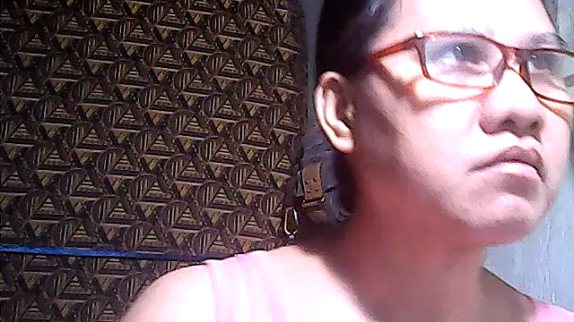 sweetsosie18 online show from 04.30.26
