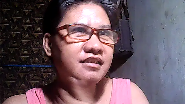 sweetsosie18 online show from 04.30.26