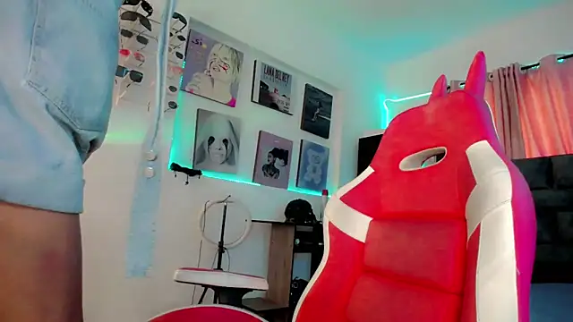 Snapshot of Sweet_Jack1 chatting on 02.10.25 Sweet Jack1 online show from 02.10.25