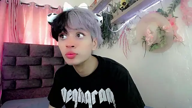 Snapshot of Sweet_Jack1 chatting on 02.25.25 Sweet Jack1 online show from 02.25.25