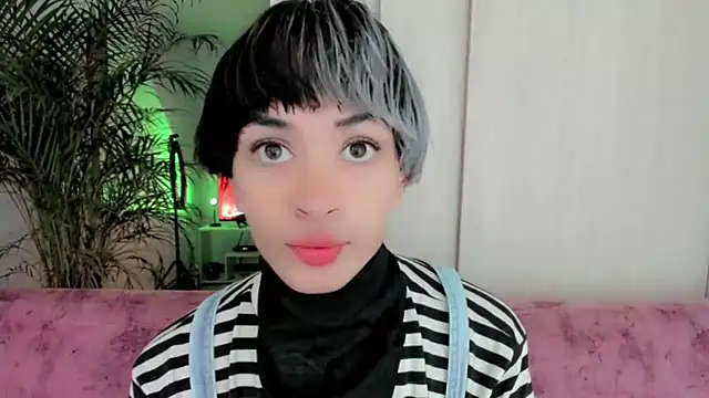 Snapshot of Sweet_Jack1 chatting on 09.24.25 Sweet Jack1 online show from 09.24.25