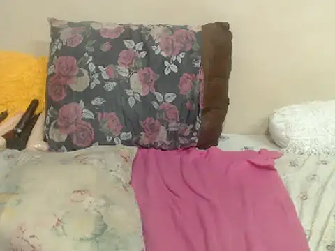 Snapshot of MatureBootyBabe4Uxx chatting on 02.27.25 MatureBootyBabe4Uxx online show from 02.27.25