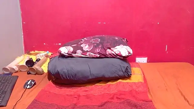 Snapshot of MatureBootyBabe4Uxx chatting on 02.07.26 MatureBootyBabe4Uxx online show from 02.07.26