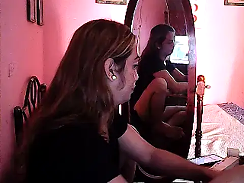 Snapshot of yummy_21xxx chatting on 03.02.25 yummy 21xxx online show from 03.02.25