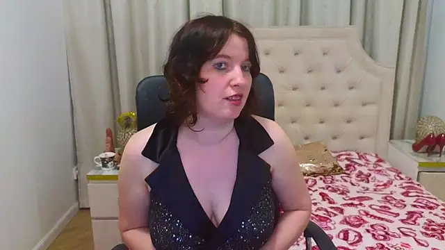 Snapshot of AmazingTori chatting on 06.06.26 AmazingTori online show from 06.06.26