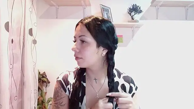 MadisonCambel online show from 12.11.24