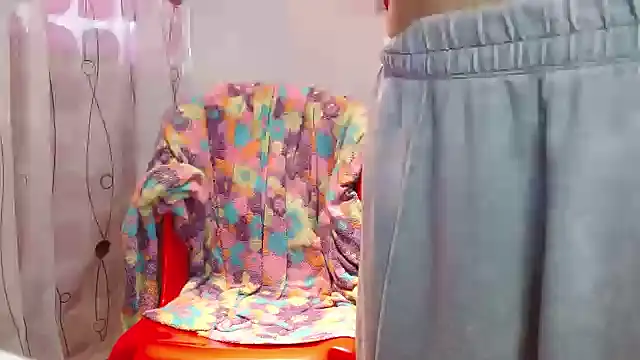 MadisonCambel online show from 12.17.24